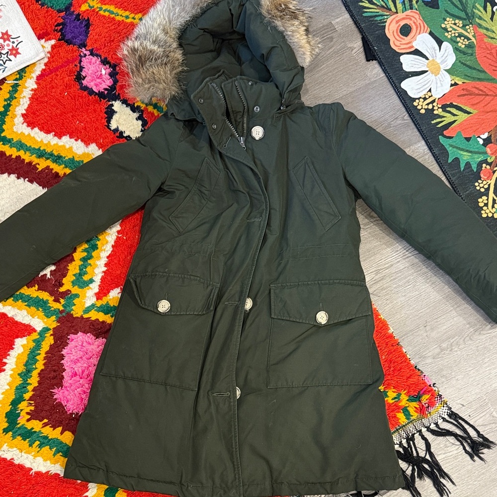 Woolrich Women's Green Parka Coat with Faux Fur Trim
